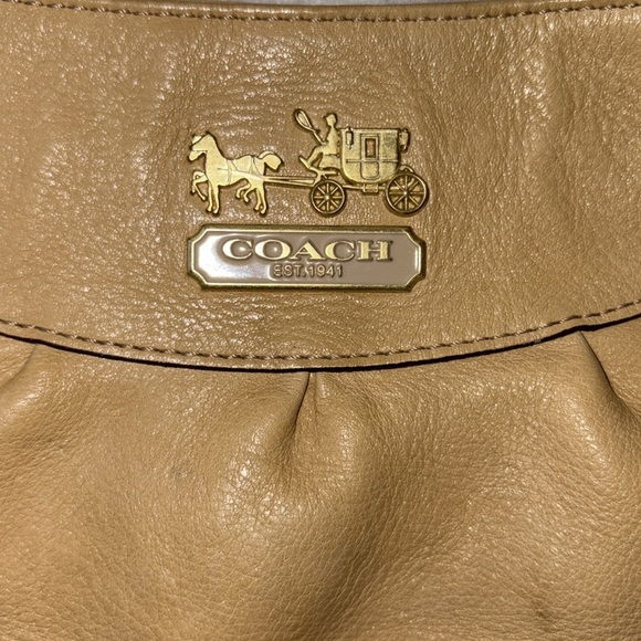 Coach  Madison convertible, shoulder bag  leather  tan  pleated goldtone HW  EUC - Picture 6 of 17